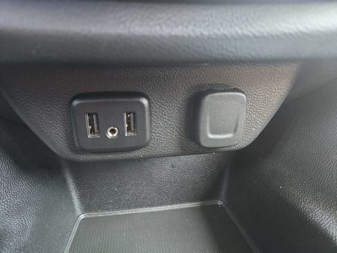 Used 2021 Chevrolet Traverse LT w/ LPO, Floor Liner Package AWD/4WD image 34