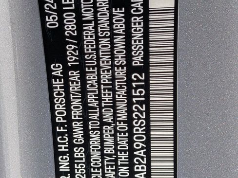 Certified 2024 Porsche 911 Carrera 4 GTS AWD/4WD image 28