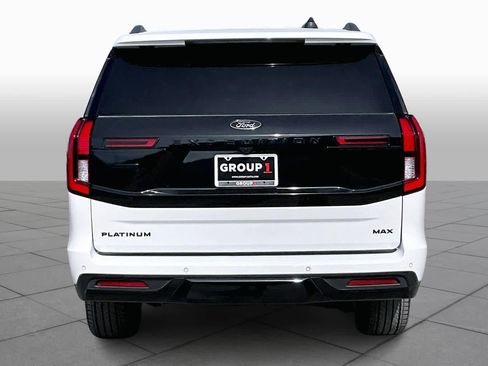 Used 2025 Ford Expedition Max Platinum w/ Stealth Performance Package AWD/4WD image 5