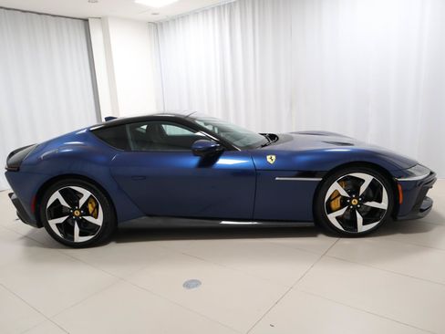 Used 2025 Ferrari 12Cilindri RWD image 6