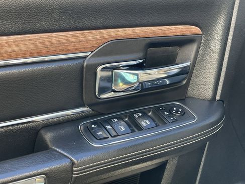 Used 2018 RAM 2500 Laramie w/ Snow Chief Group image 29