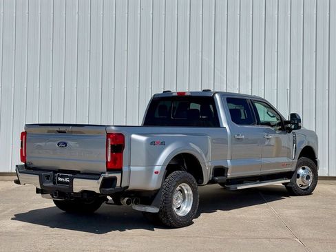Certified 2024 Ford F350 Lariat w/ Chrome Package AWD/4WD image 6