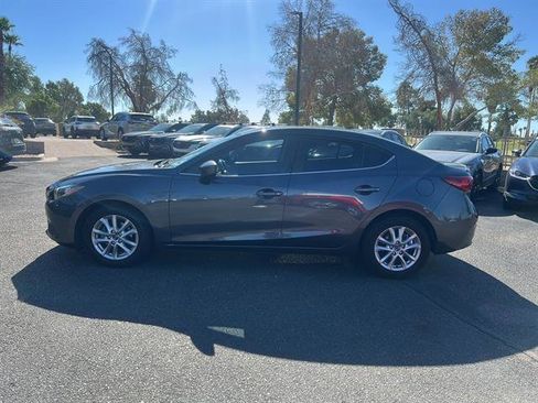 Used 2016 MAZDA MAZDA3 i Touring image 6
