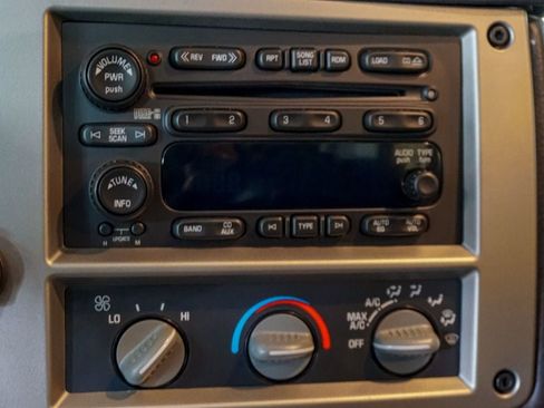 Used 2006 HUMMER H1 4-Door Wagon image 36