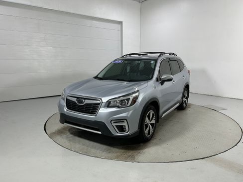 Used 2020 Subaru Forester Touring w/ Popular Package #2 AWD/4WD image 22