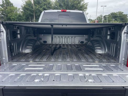 Used 2021 Ford F250 Lariat w/ Lariat Ultimate Package AWD/4WD image 10