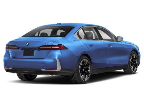 New 2026 BMW 530i image 2