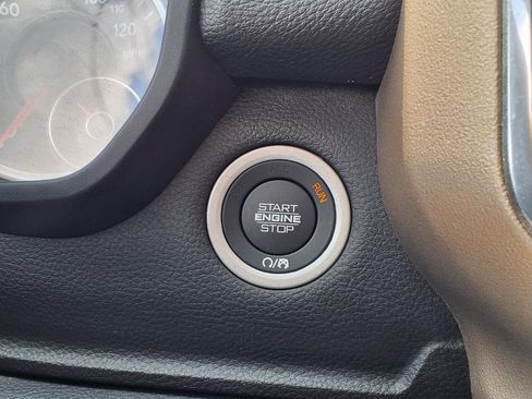 Used 2022 RAM 1500 Laramie AWD/4WD image 20