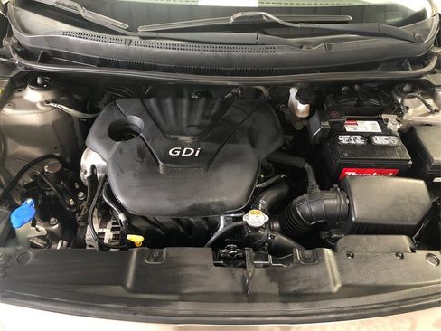 Used 2014 Hyundai Accent GLS image 11