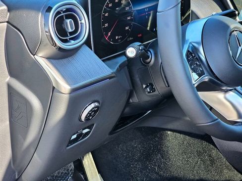 New 2026 Mercedes-Benz GLC 300 4MATIC image 15