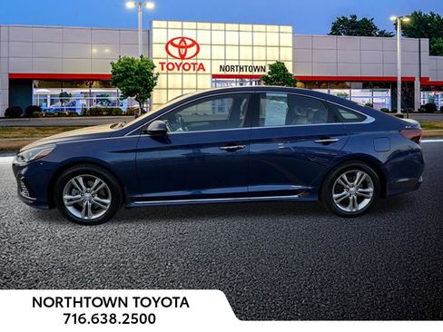 Used 2019 Hyundai Sonata Sport image 2