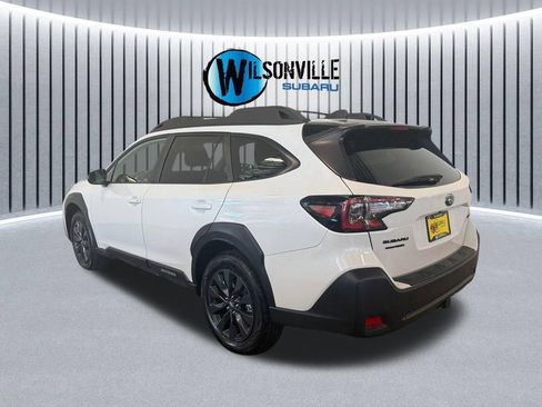 Certified 2025 Subaru Outback Onyx Edition AWD/4WD image 8