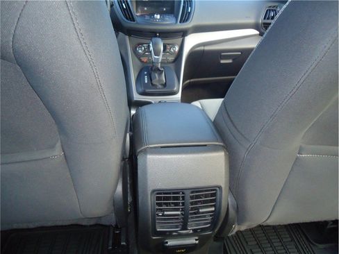 Used 2015 Ford Escape SE w/ Equipment Group 201A AWD/4WD image 22