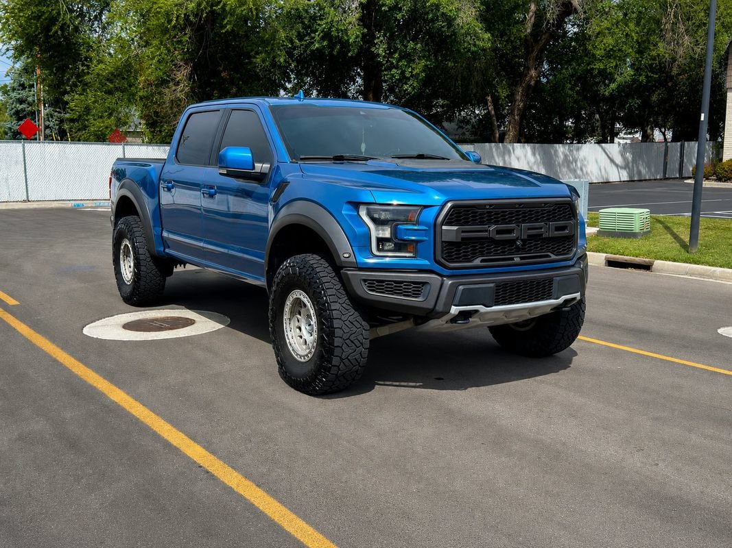 Used 2019 Ford F150 Raptor w/ Equipment Group 802A Luxury AWD/4WD image 8