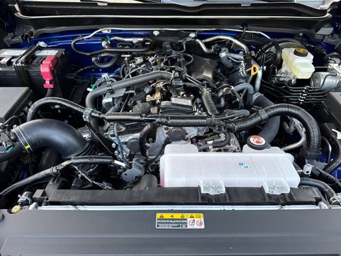 New 2025 Toyota Tacoma SR5 image 9