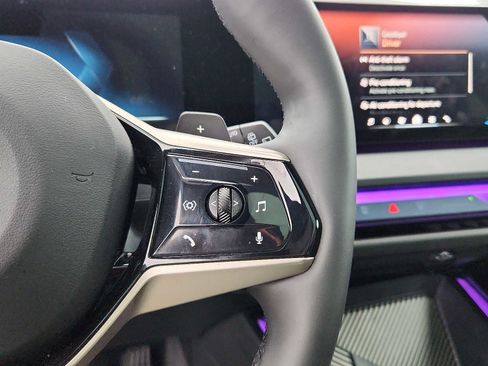 Used 2025 BMW X3 xDrive30i w/ Convenience Package image 21