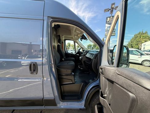 Used 2021 RAM ProMaster 3500 FWD image 10