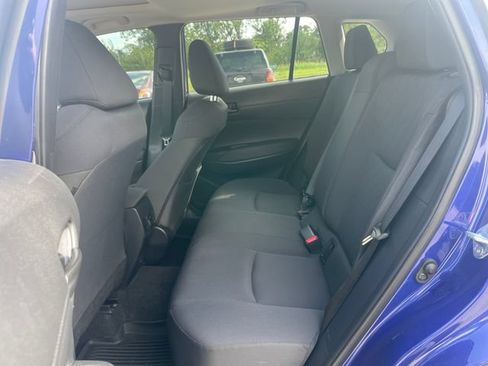 Certified 2023 Toyota Corolla Cross LE w/ Moonroof Package AWD/4WD image 28