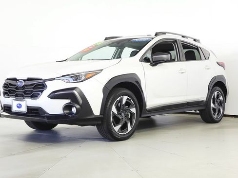 Certified 2024 Subaru Crosstrek 2.5i Limited w/ Crosstrek Mirror Package AWD/4WD image 2