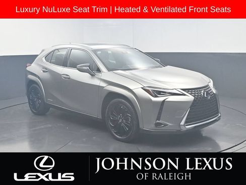 Used 2022 Lexus UX 250h w/ Premium Package AWD/4WD image 3