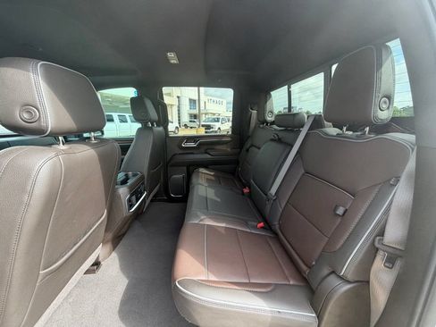 Used 2024 GMC Sierra 2500 Denali w/ Denali Reserve Package AWD/4WD image 21