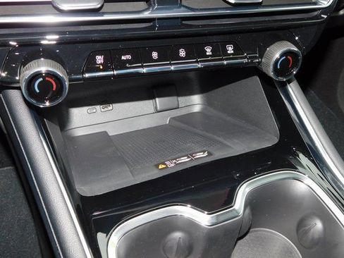 New 2026 Chevrolet Traverse LT w/ Driver Confidence Package FWD image 43