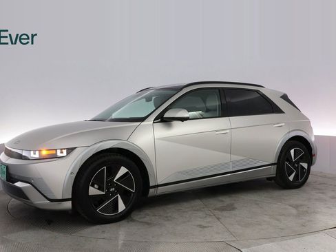 Used 2025 Hyundai Ioniq 5 Limited image 15