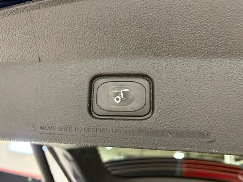 Used 2017 Ford Explorer XLT w/ Equipment Group 201A image 29