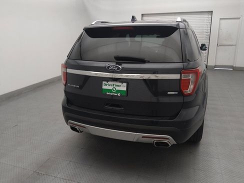 Used 2017 Ford Explorer Platinum AWD/4WD image 7