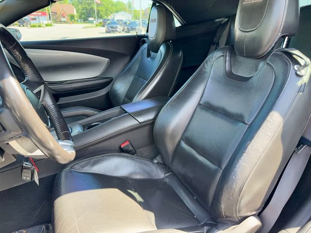 Used 2011 Chevrolet Camaro SS w/ RS Package RWD image 11