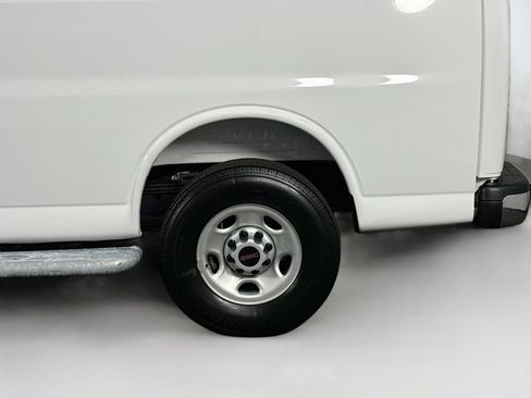 Used 2025 GMC Savana 2500 w/ Driver Convenience Package RWD image 37
