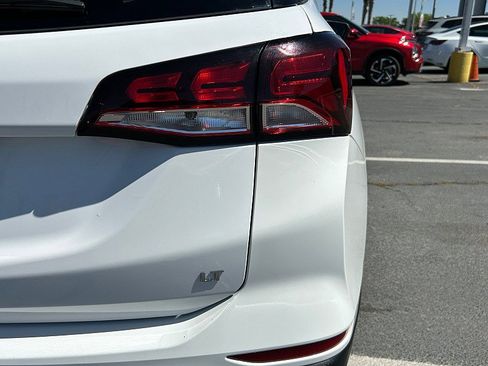 Used 2024 Chevrolet Equinox LT image 14