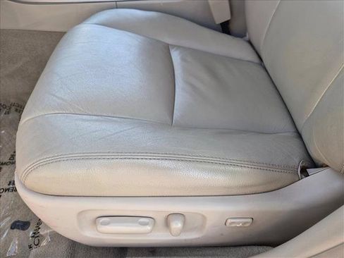 Used 2009 Toyota Avalon XL FWD image 9