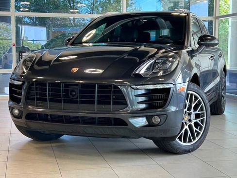 Used 2018 Porsche Macan S image 1