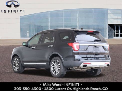 Used 2017 Ford Explorer Platinum AWD/4WD image 3