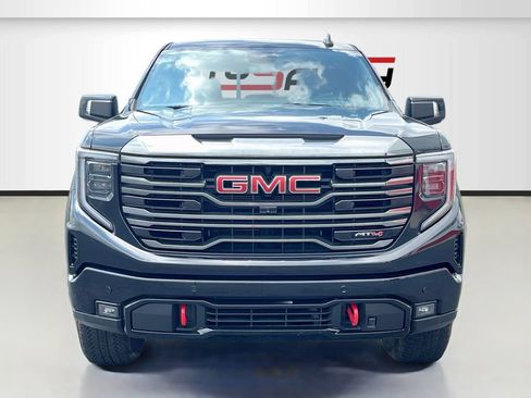 Used 2024 GMC Sierra 1500 AT4 w/ Technology Package AWD/4WD image 2