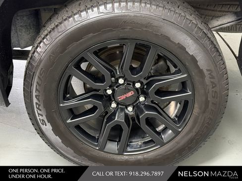 Used 2020 GMC Sierra 1500 Elevation w/ Elevation Value Package RWD image 14