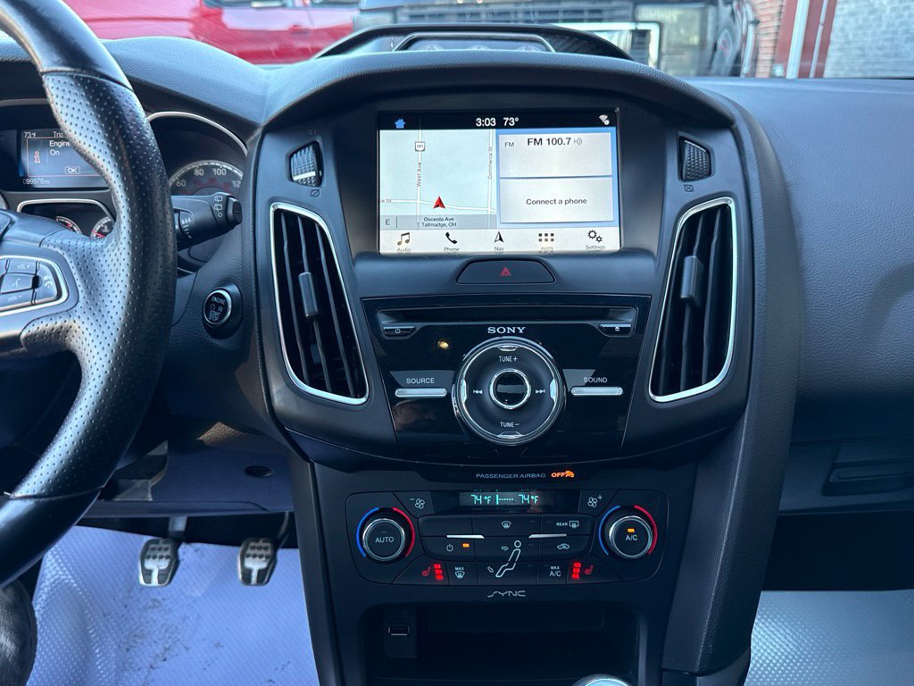 Used 2017 Ford Focus ST w/ Equipment Group 402A FWD image 8