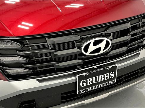 Used 2025 Hyundai Tucson SEL image 36