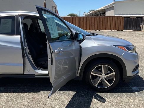 Used 2022 Honda HR-V EX image 30
