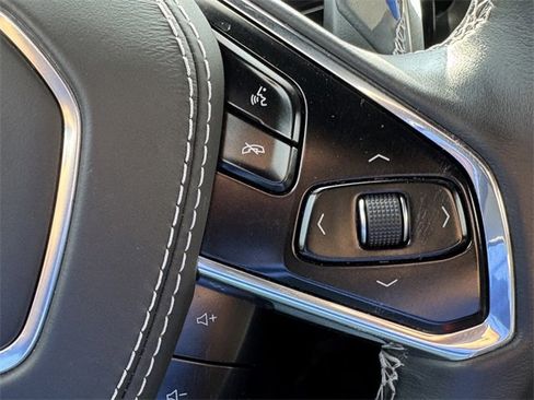 Used 2025 Chevrolet Corvette Stingray image 21