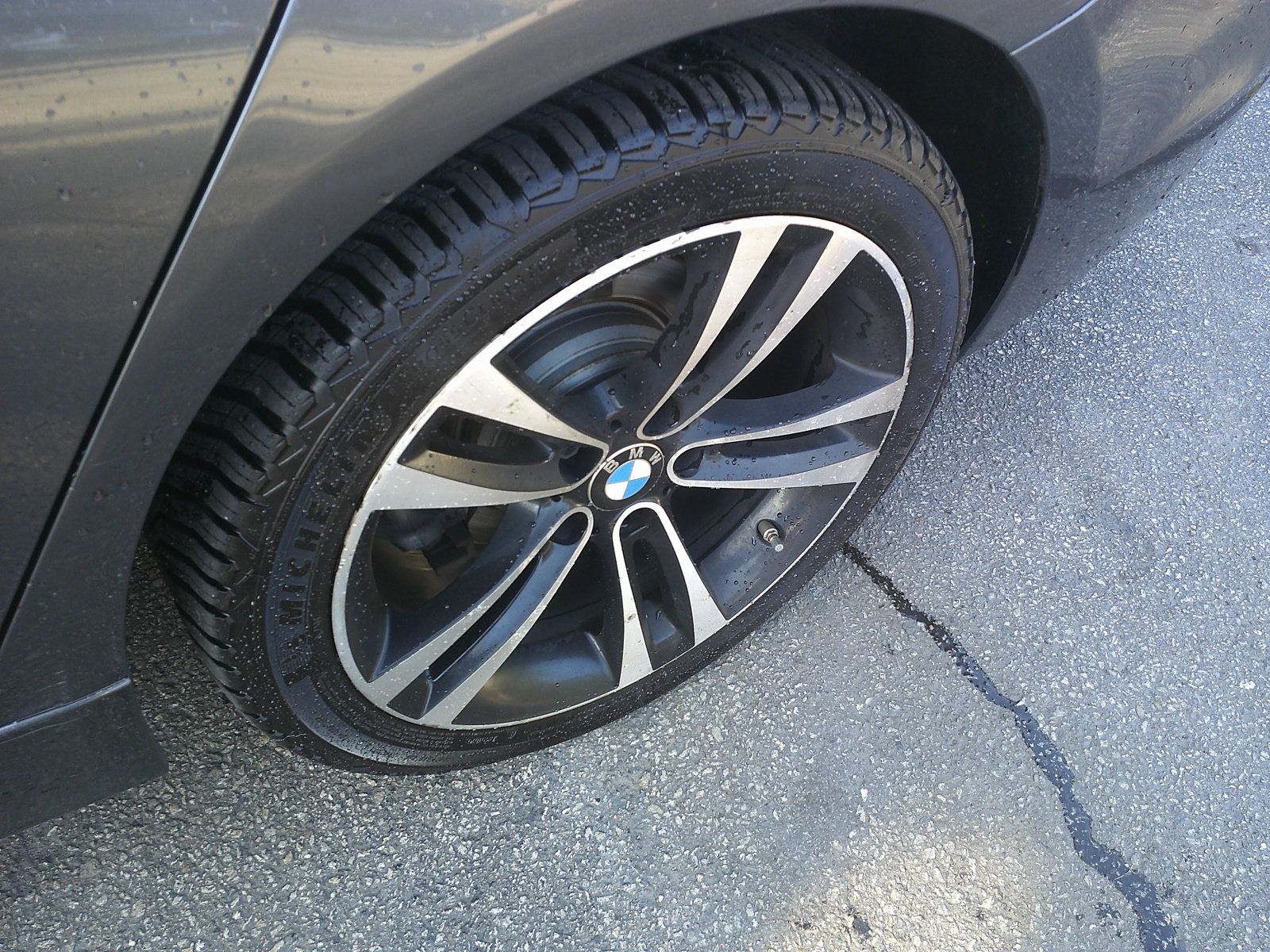 Used 2018 BMW 328d xDrive Sedan w/ Premium Package AWD/4WD image 9