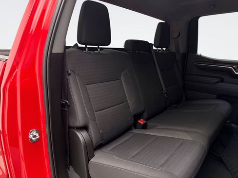 Used 2022 Chevrolet Silverado 1500 LT image 17