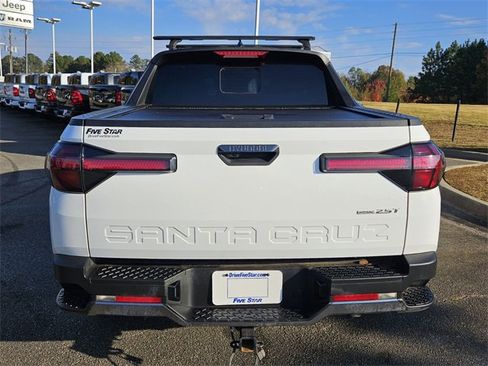 Used 2023 Hyundai Santa Cruz Limited image 10