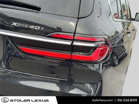 Used 2024 BMW X7 xDrive40i w/ Executive Package image 16