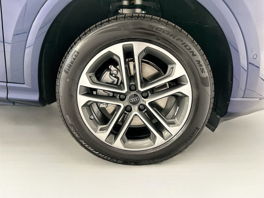 Used 2026 Audi Q5 Premium Plus AWD/4WD image 31