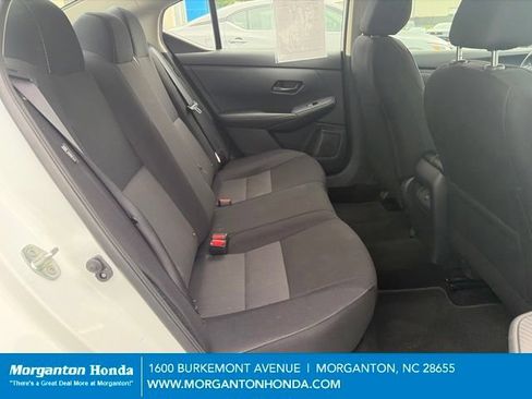 Used 2024 Nissan Sentra SV FWD image 31