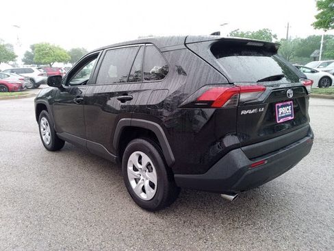 Used 2024 Toyota RAV4 LE image 7