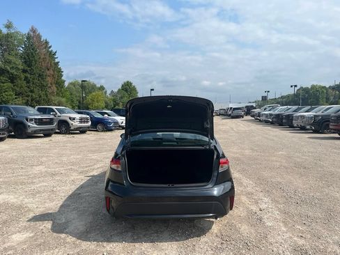 Used 2022 Toyota Corolla LE FWD image 8