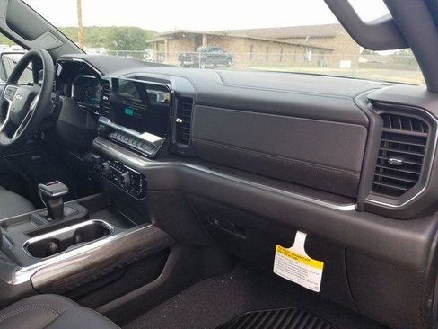 New 2026 Chevrolet Silverado 1500 LTZ w/ Z71 Off-Road Package image 14